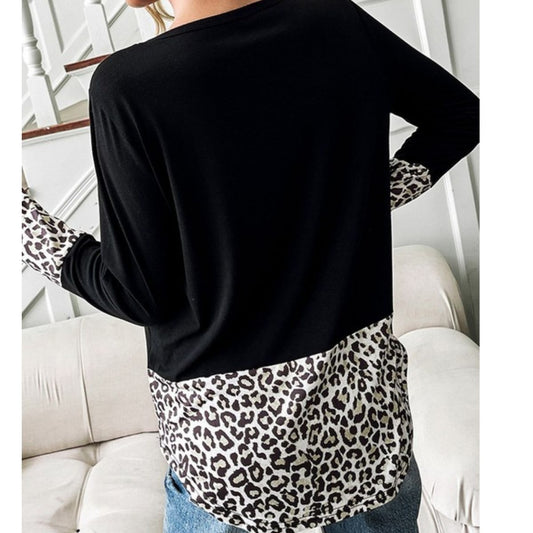 CASUAL BLACK AND LEOPARD POCKET TOP
