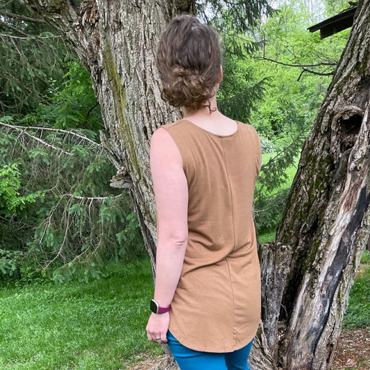 CASUAL ROUND HEM TANK TOP