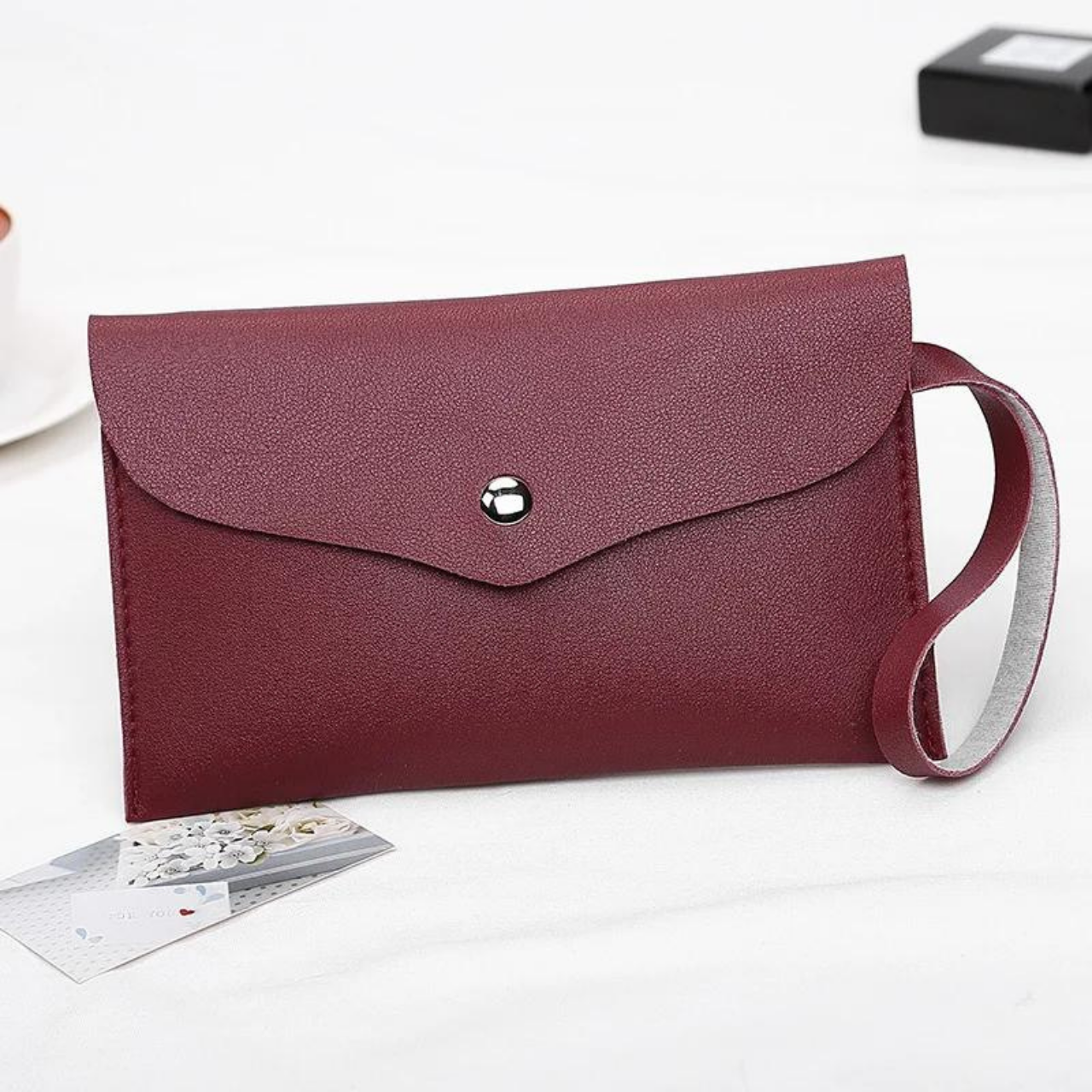 ENVELOPE CLUTCH